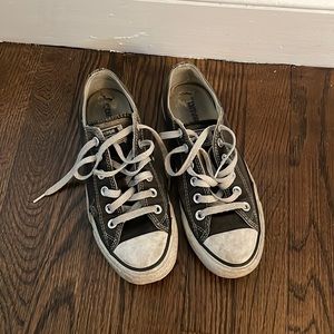 black converse low rise womens 7.5